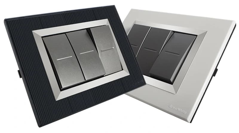 myrah-brilliant-shine switches